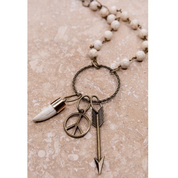 Bronzed Chain Stone Beaded Arrow Peace Charm Necklace - Picture 1 of 7